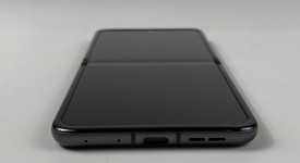 Mint
													Motorola Razr (2024) - Metro by T-Mobile, Gray, 256 GB, 8 GB, photo 4 of 7