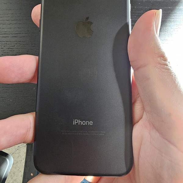 Apple iPhone 7 - Unlocked, 32 GB, Black, A1660