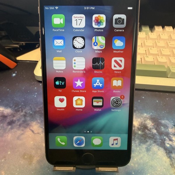 Apple iPhone 6 Plus - Unlocked, 16 GB, Gray, A1522