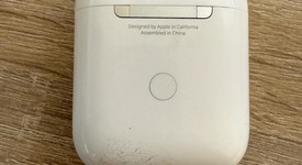 Used
													Apple AirPods 2nd Gen - Wireless Case, photo 3 of 6