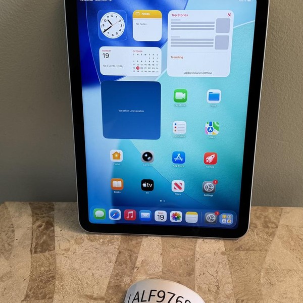Apple iPad (10th Gen) - Wi-Fi, 64 GB, Silver, A2696