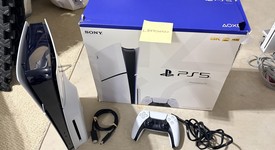 Mint
													PlayStation 5 Standard Edition (2020) - White, 825 GB, Standard Edition, photo 1 of 3