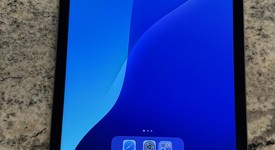 Good
													Apple iPad Air 5th Gen - Unlocked, Gray, 256 GB, A2589, photo 1 of 6