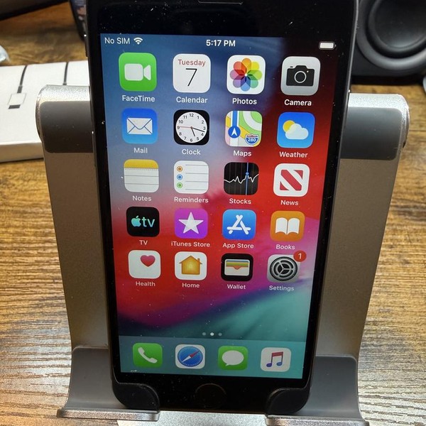 Apple iPhone 6 - Straight Talk, 32 GB, Gray, A1549