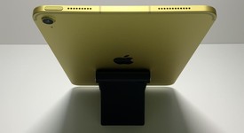 Mint
													Apple iPad 11th Gen - T-Mobile, Yellow, 128 GB, A3355, photo 3 of 6