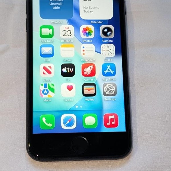 Apple iPhone SE 3rd Gen 2022 - Unlocked, 64 GB, Midnight, A2595