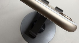 Good
													Apple iPhone 7 - Unlocked, Gold, 32 GB, A1778, GSM, photo 3 of 8