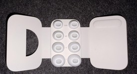 Used
													Apple AirPods Pro 3, photo 1 of 8