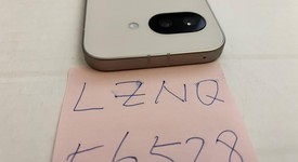 Mint
													Google Pixel 9a - Unlocked, Porcelain, 128 GB, 8 GB, photo 5 of 7