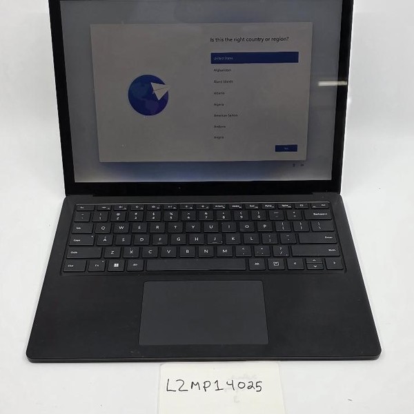 Microsoft Surface Laptop 3 - 256 GB, Black, 8 GB, Intel Core i5, 13.5 inch