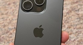 Mint
													Apple iPhone 15 Pro - Unlocked, Black, 128 GB, A2848, photo 5 of 15