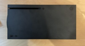 Good
													Xbox Series X (2020) - Black, 1 TB, standard, photo 4 of 6