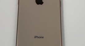 Good
													Apple iPhone Xs - Unlocked, Gold, 64 GB, A1920, photo 3 of 5
