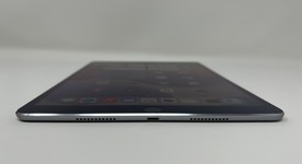 Mint
													Apple iPad Pro 10.5" - Wi-Fi, Gray, 256 GB, photo 3 of 6