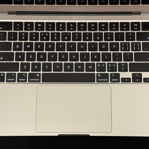 MacBook Air 2024 (M3) - 13 inch - 512 GB, Silver, 8 GB, Apple M3, 10-core GPU
