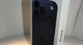 New
													Apple iPhone 17 Pro - Unlocked, Deep Blue, 256 GB, A3256, photo 5 of 8