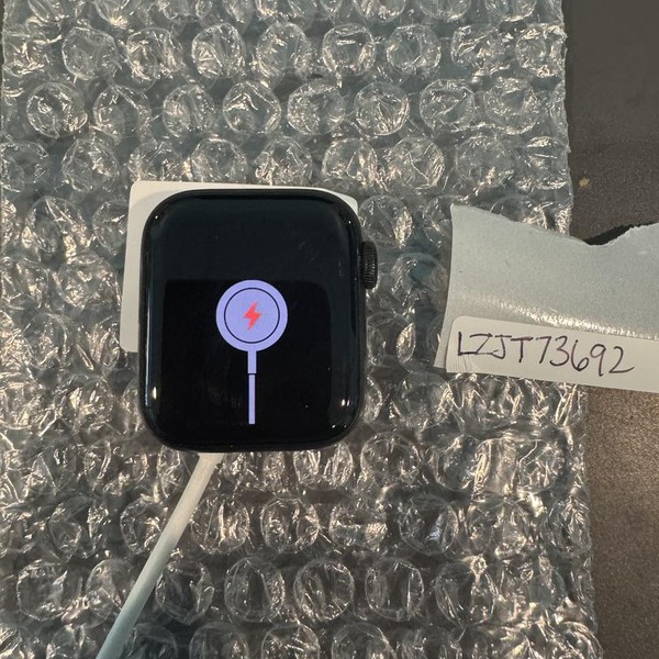 Apple Watch SE 2nd Gen 40mm - Unlocked, Midnight, A2726 - Cellular, Aluminum