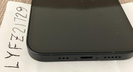 Mint
													Apple iPhone 13 - Unlocked, Midnight, 128 GB, A2482, photo 3 of 6