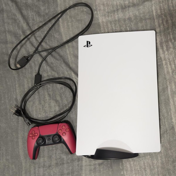 PlayStation 5 Standard Edition (2020) - 825 GB, White, Standard Edition