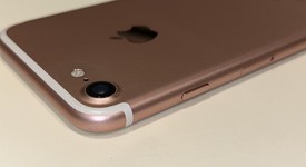Good
													Apple iPhone 7 - Unlocked, Rose Gold, 32 GB, A1778, GSM, photo 5 of 9