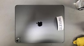 Good
													Apple iPad Pro 13" (M4) 2024 - Unlocked, Black, 256 GB, 8 GB, A2926, Standard Glass, photo 4 of 9