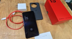 Good
													OnePlus 13 - Unlocked, Black Eclipse, 512 GB, 16 GB, photo 4 of 4