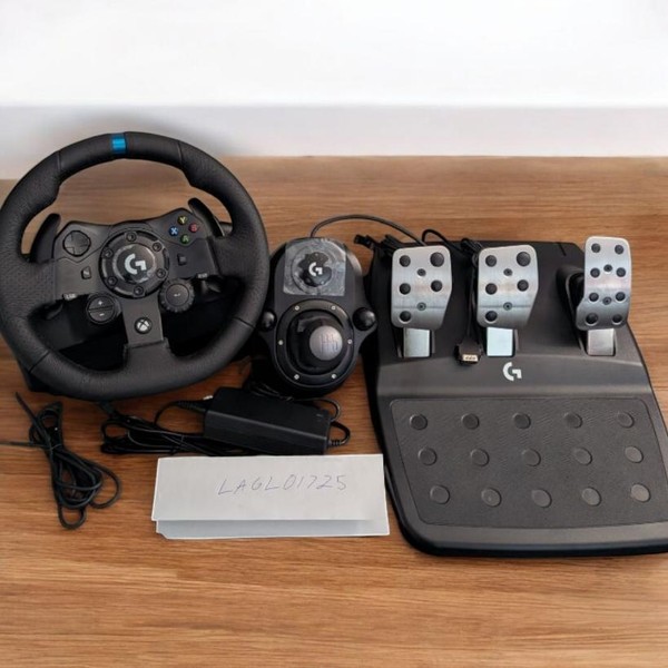 Logitech G923 TRUEFORCE Racing Wheel