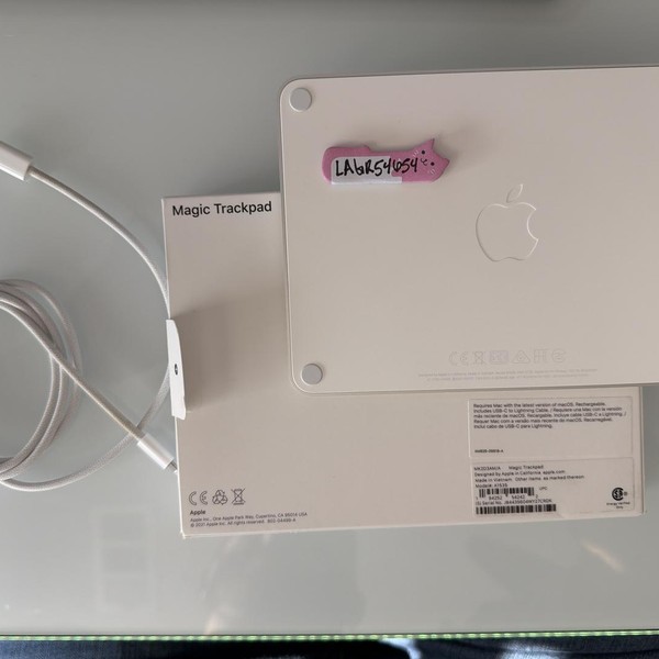 Apple Magic Trackpad - White