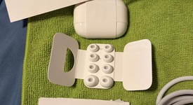 Used
													Apple AirPods Pro 3, photo 2 of 5