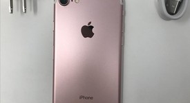 Good
													Apple iPhone 7 - Unlocked, Rose Gold, 32 GB, A1778, GSM, photo 3 of 5