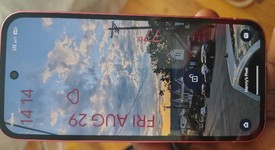 Mint
													Google Pixel 9a - Unlocked, Peony, 128 GB, 8 GB, photo 5 of 5