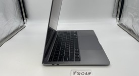 Fair
													MacBook Pro 2020 - 13" - I5, Gray, 256 GB, 16 GB, photo 3 of 7