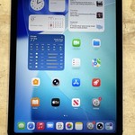 Fair Apple iPad Air (4th Gen) - Unlocked, 64 GB, Gray, A2324
