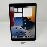 Mint Apple iPad Pro 10.5 inch - Unlocked, 64 GB, Gray