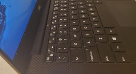 Good
													Dell XPS 13 9360 (2017) - I5, 256 GB, 8 GB, 1080p Non-Touch, photo 5 of 11