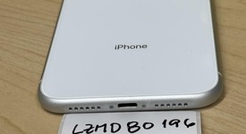 Fair
													Apple iPhone Xr - Unlocked Non-US, White, 128 GB, A2105 GSM Only, photo 3 of 5