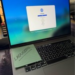 Good MacBook Pro 2019 - 16 inch - 1 TB, Silver, 16 GB, Intel Core i9