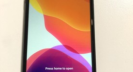 Good
													Apple iPhone 7 - Unlocked, Black, 32 GB, A1660, photo 1 of 5