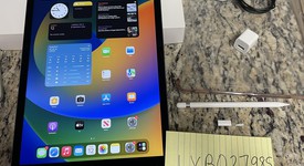 Good
													Apple iPad Pro 12.9" 2nd Gen 2017 - T-Mobile, Gray, 512 GB, photo 1 of 12