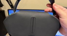 Used
													Apple AirPods Max - Gray, photo 3 of 9