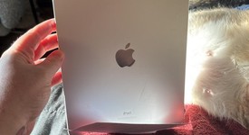 Good
													Apple iPad 10th Gen - Wi-Fi, Silver, 256 GB, A2696, photo 1 of 9