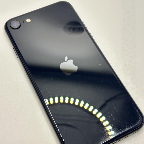 Apple iPhone SE 3rd Gen 2022 - Unlocked, 128 GB, Midnight, A2595