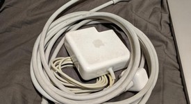 Good
													MacBook Pro 2015 (Retina) - 15" - Silver, 256 GB, 16 GB, photo 4 of 10