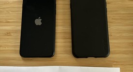 Good
													Apple iPhone SE 3rd Gen 2022 - Unlocked, Midnight, 64 GB, A2595, photo 2 of 3