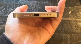 Mint
													Apple iPhone 16 Pro - Unlocked, Desert, 128 GB, A3083, photo 5 of 8