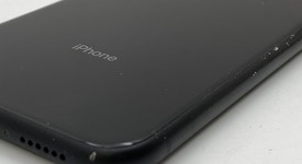 Fair
													Apple iPhone Xr - Unlocked, Black, 64 GB, A1984, photo 5 of 9