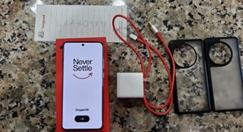 Mint
													OnePlus 12 - Unlocked, Green, 512 GB, 16 GB, CPH2583, photo 1 of 8