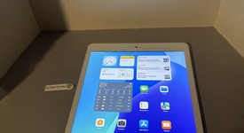 Fair
													Apple iPad 8th Gen - Wi-Fi, Silver, 128 GB, A2270, photo 1 of 5