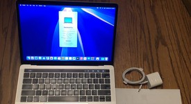 Good
													MacBook Pro 2019 - 13" - I5, Silver, 256 GB, 8 GB, photo 1 of 12