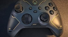 Mint
													Xbox Series X (2020) - Black, 1 TB, Halo Infinite, photo 2 of 6